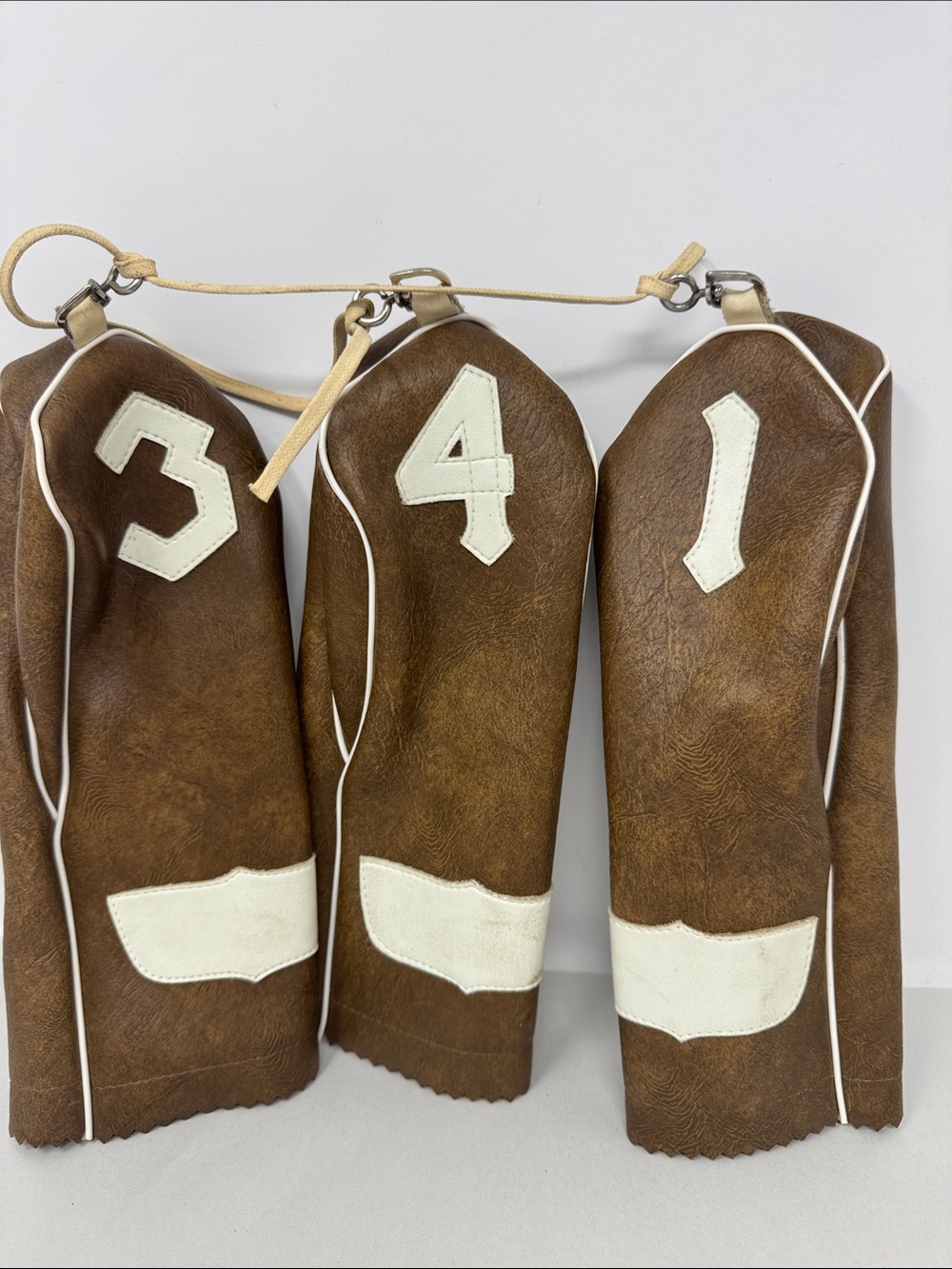VINTAGE UNBRANDED GOLF CLUB COVERS BROWN VINYL HEADCOVERS